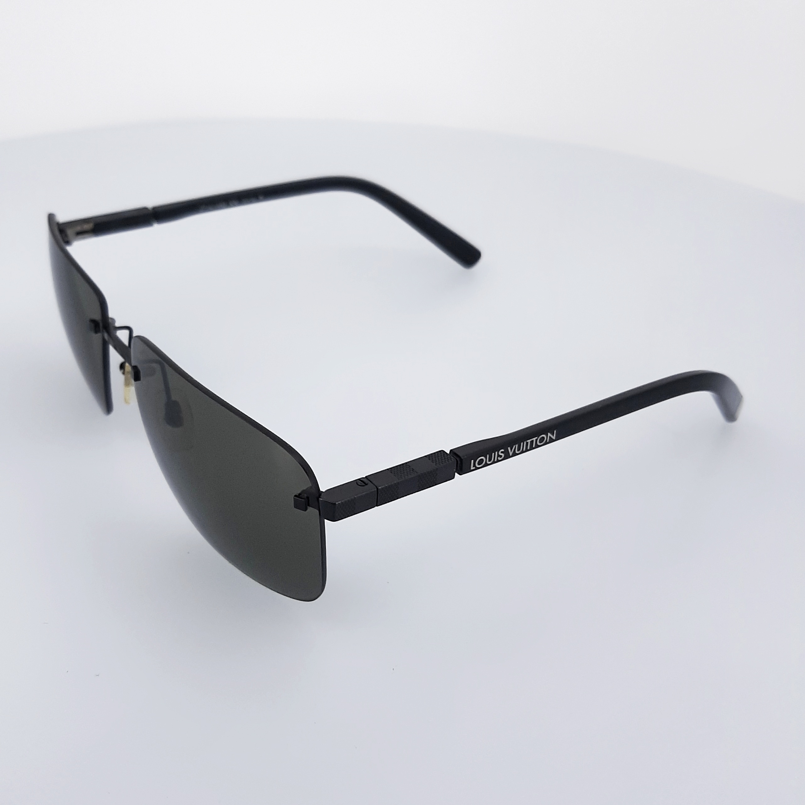 Louis Vuitton Attraction sunglasses Attikk